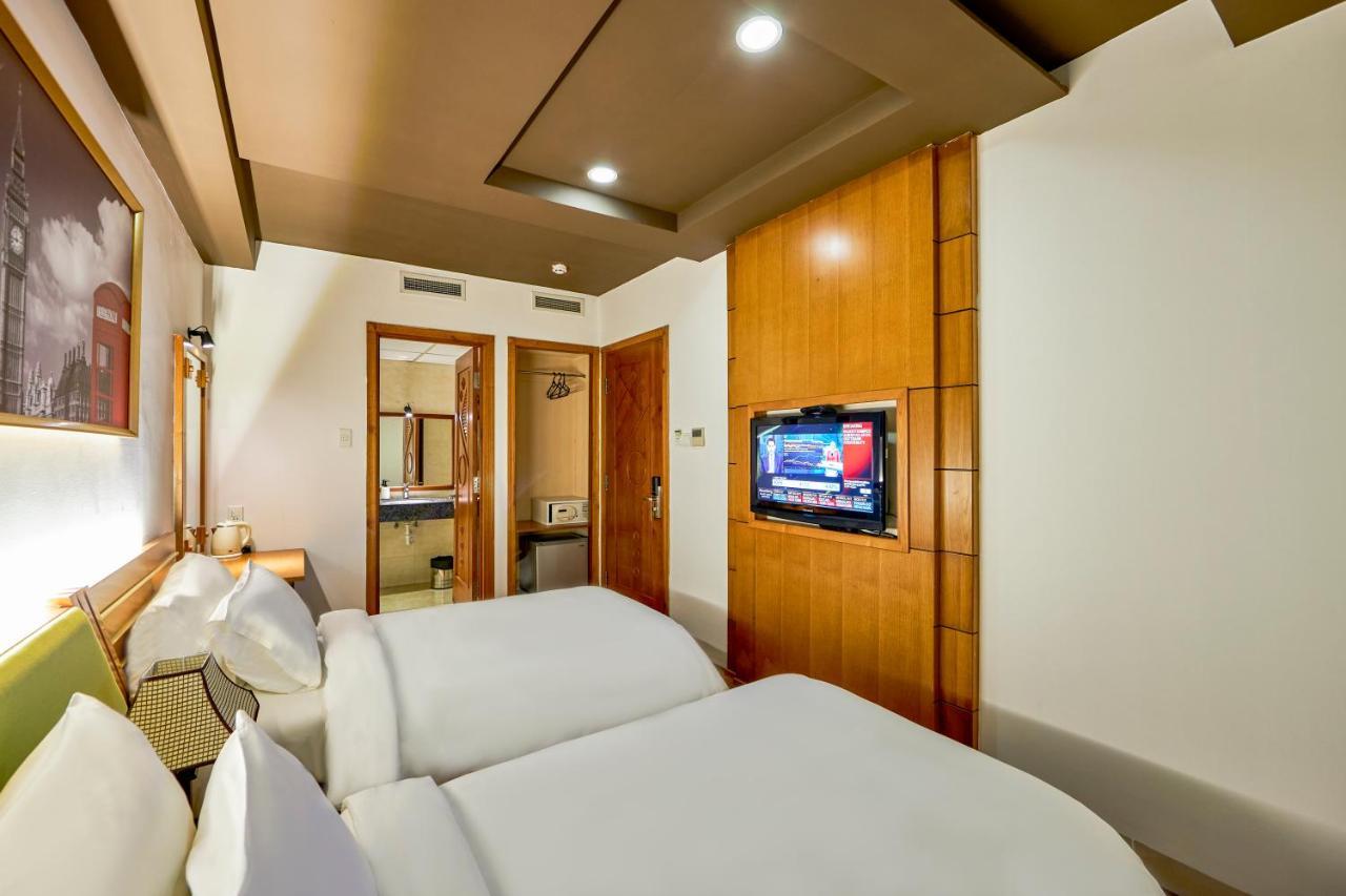 The Noble Swan Hotel Saigon Хошимин Экстерьер фото