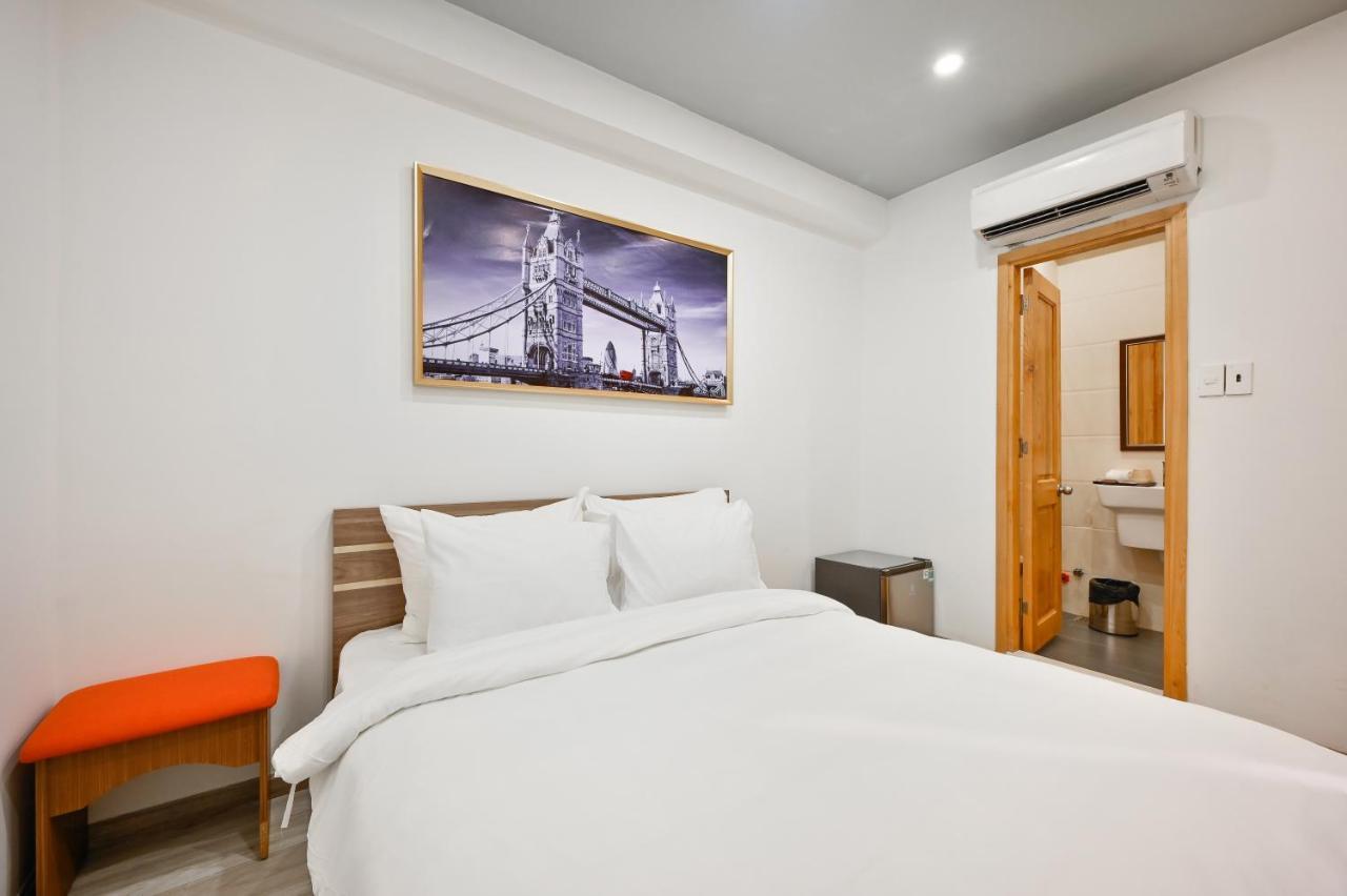 The Noble Swan Hotel Saigon Хошимин Экстерьер фото